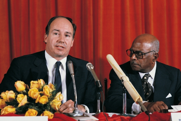 His Highness the Aga Khan speaking during the official dinner hosted by the Federation of Indian Chambers of Commerce (FICC) in 